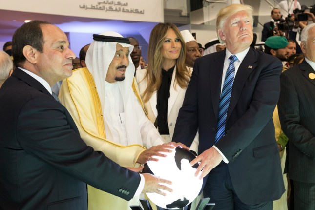 abdel_fattah_el-sisi2c_king_salman_of_saudi_arabia2c_melania_trump2c_and_donald_trump2c_may_2017